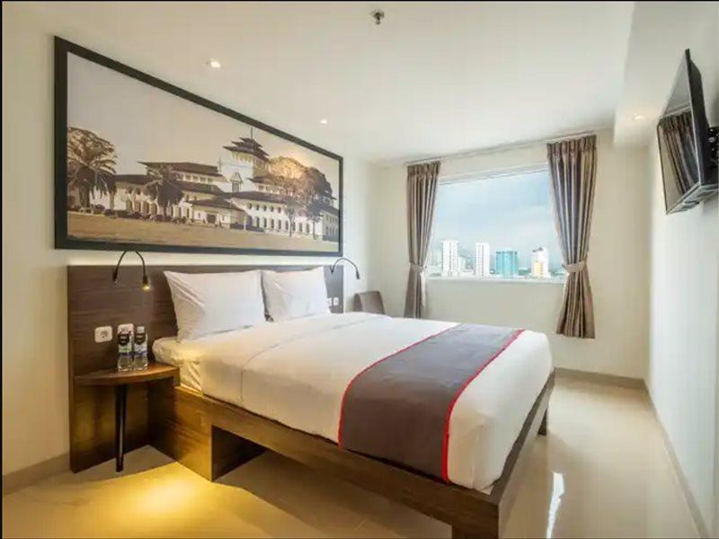 Collection O 22 Hotel Pasar Baru Heritage Bandung Exterior foto