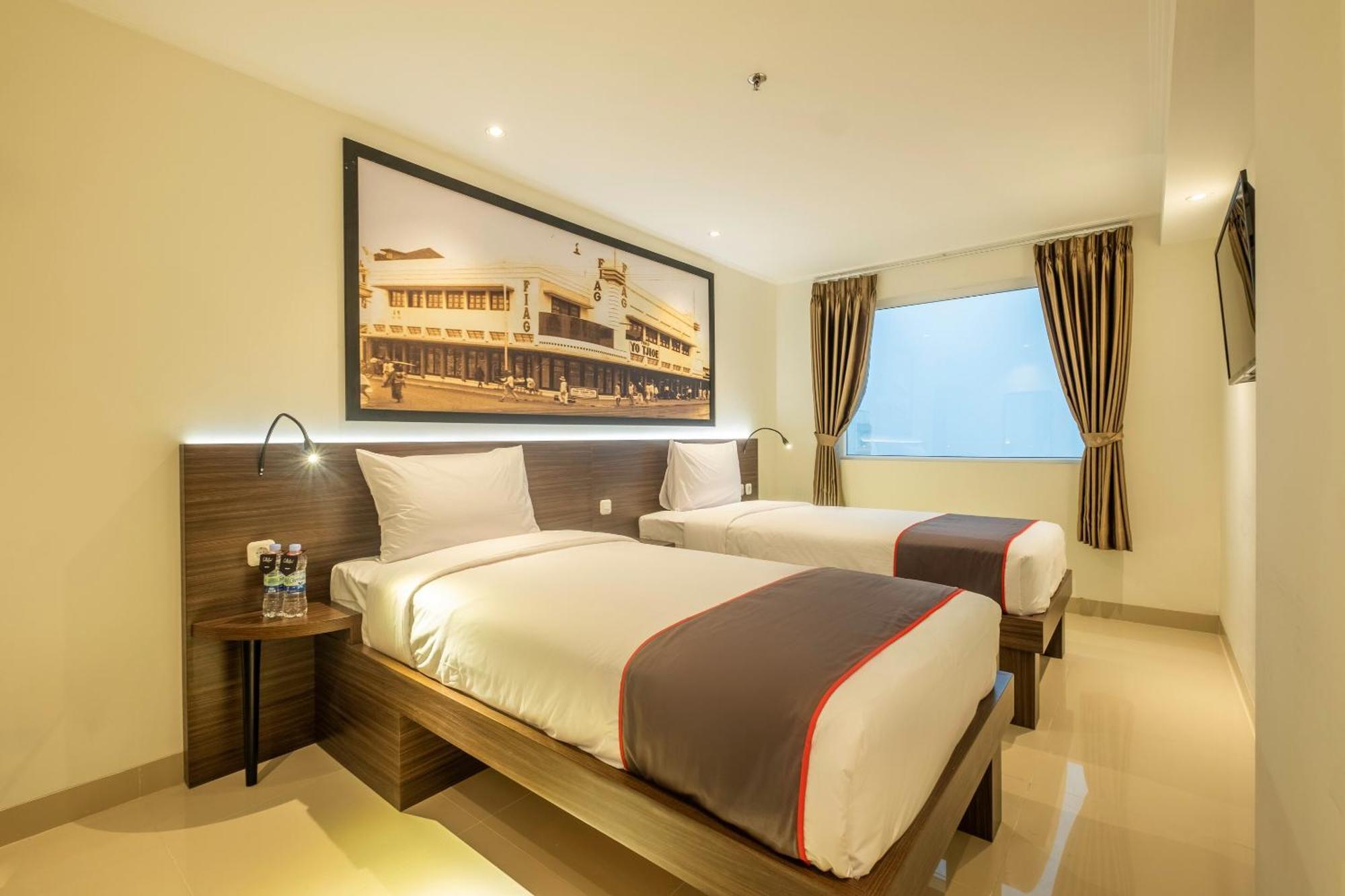 Collection O 22 Hotel Pasar Baru Heritage Bandung Exterior foto